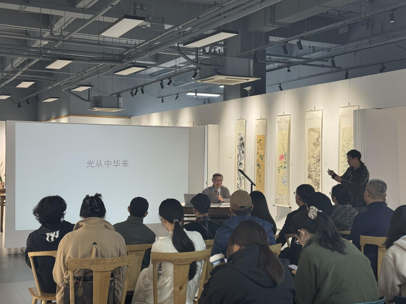 配图3