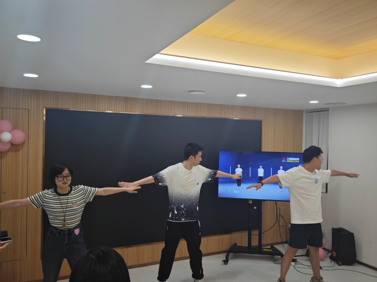 配图3