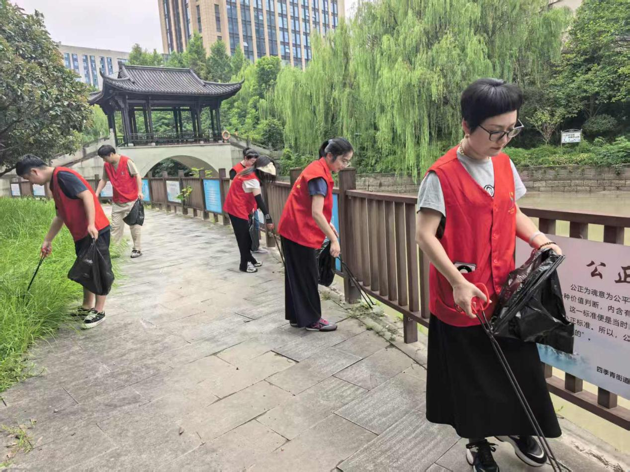配图2